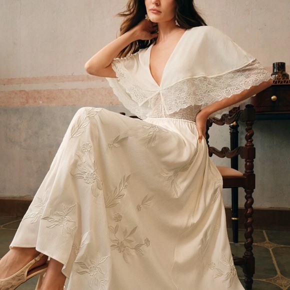 Chic Cream Lace Midi Dress - Picture 5 of 9